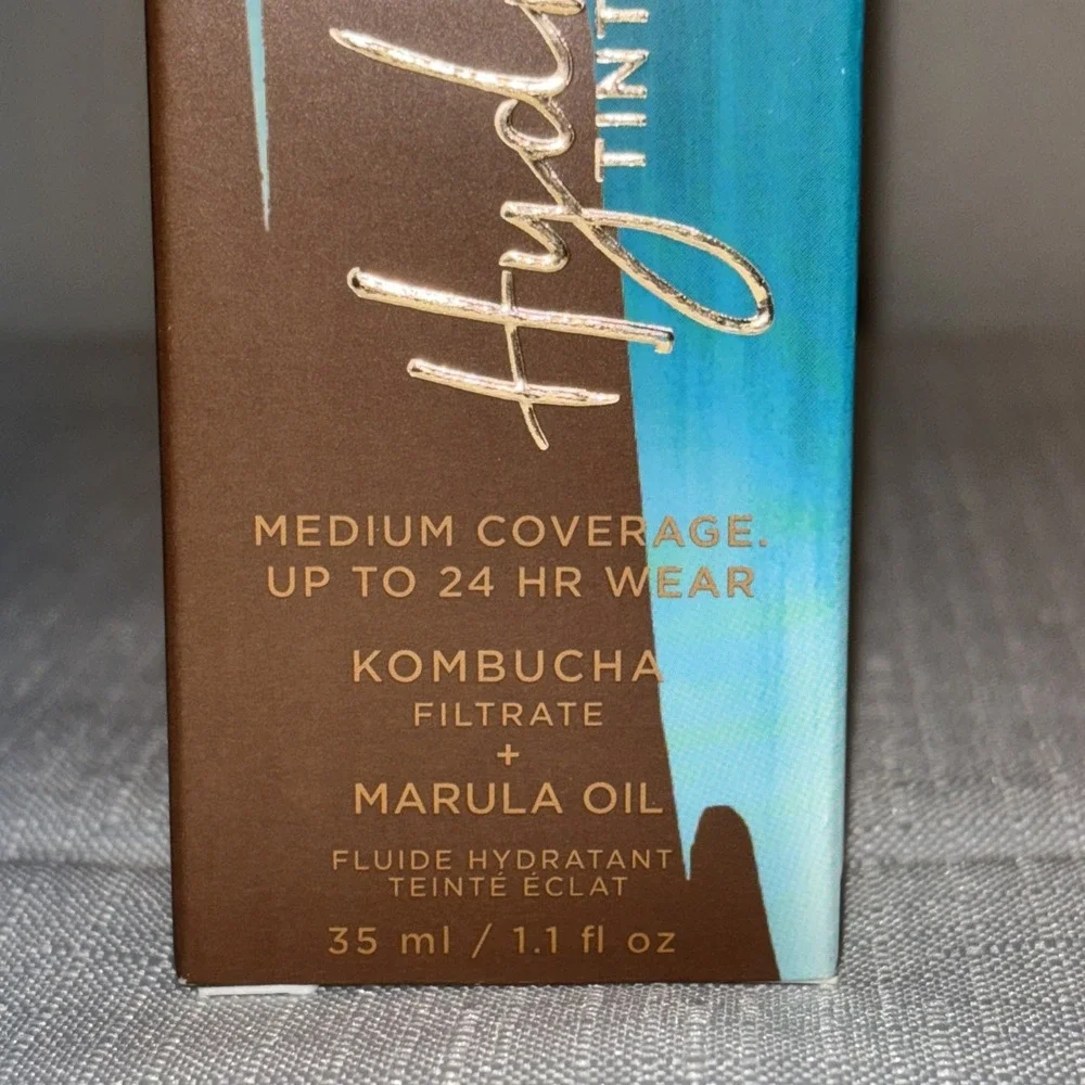 URBAN DECAY STAY NAKED Hydromaniac Tinted Glowy Hydrator 81 Deep 1.1oz